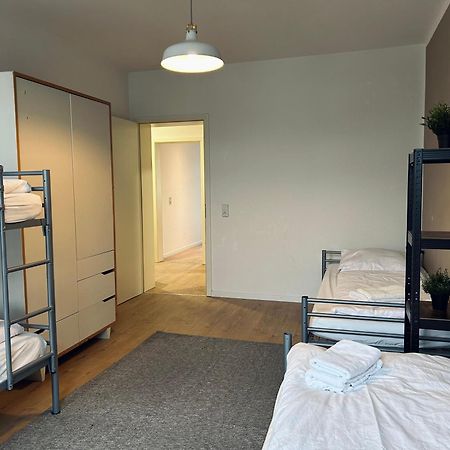 2 Schlafzimmer-Balkon-Kueche-Parkplatz-Designerbad Leipzig Exterior foto